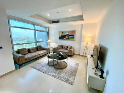 One Constitution Avenue - Apartments by Superhost 