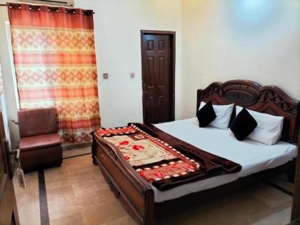 Hotel Second Home Lahore - image 21