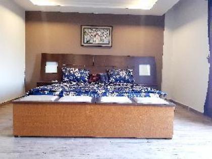 Luxury 1bedroom apartment  - image 7