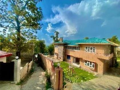 Nice Guest House Murree