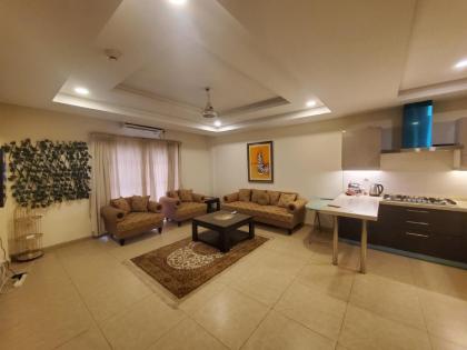 Private 1-Bedroom Apartment 