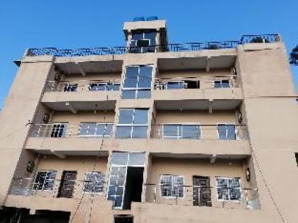 Navid's Holiday Resort & Hotel