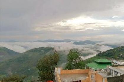 Navid's Holiday Resort & Hotel - image 9