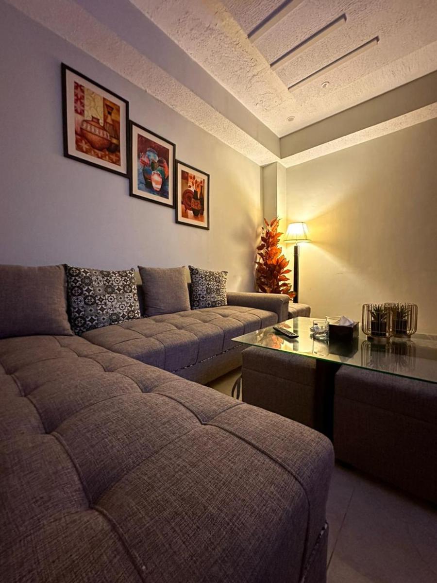 401 Shaheen Heights Two Bedroom Family Apartment - main image