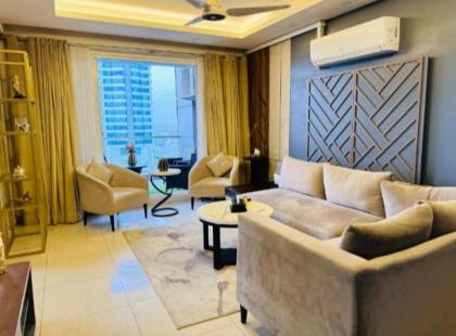 LMY Designer Apartments Facing Centaurs - image 1