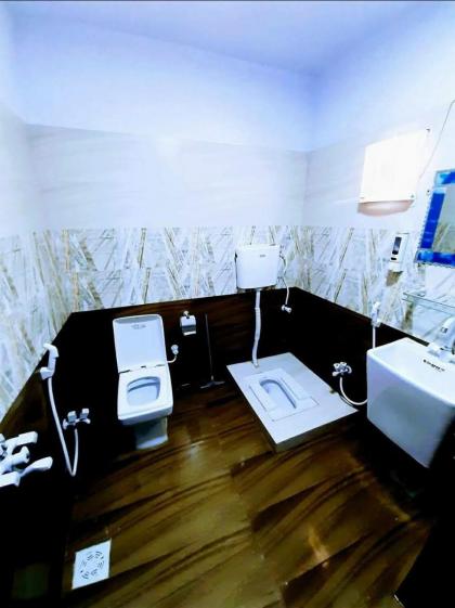 Guest House Galaxy Inn - image 16