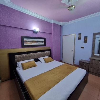 One bedroom luxury apartment 1st floor with kitchen - image 10