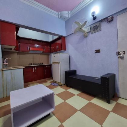 One bedroom luxury apartment 1st floor with kitchen - image 6
