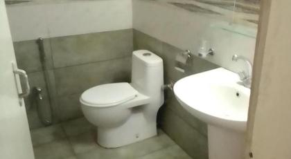 Newly Renovated Guest House - image 12