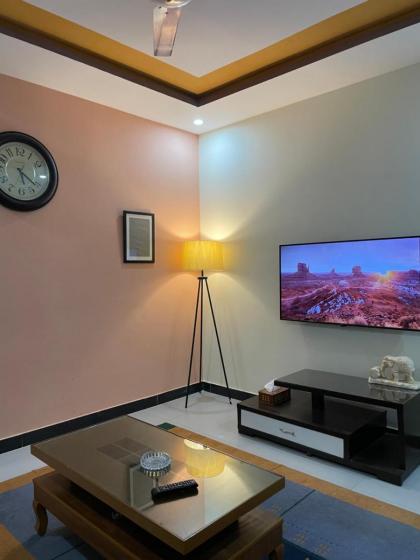 OWN IT - 2 bedroom apartment ORANGE