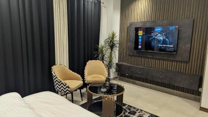 The Executive Studio