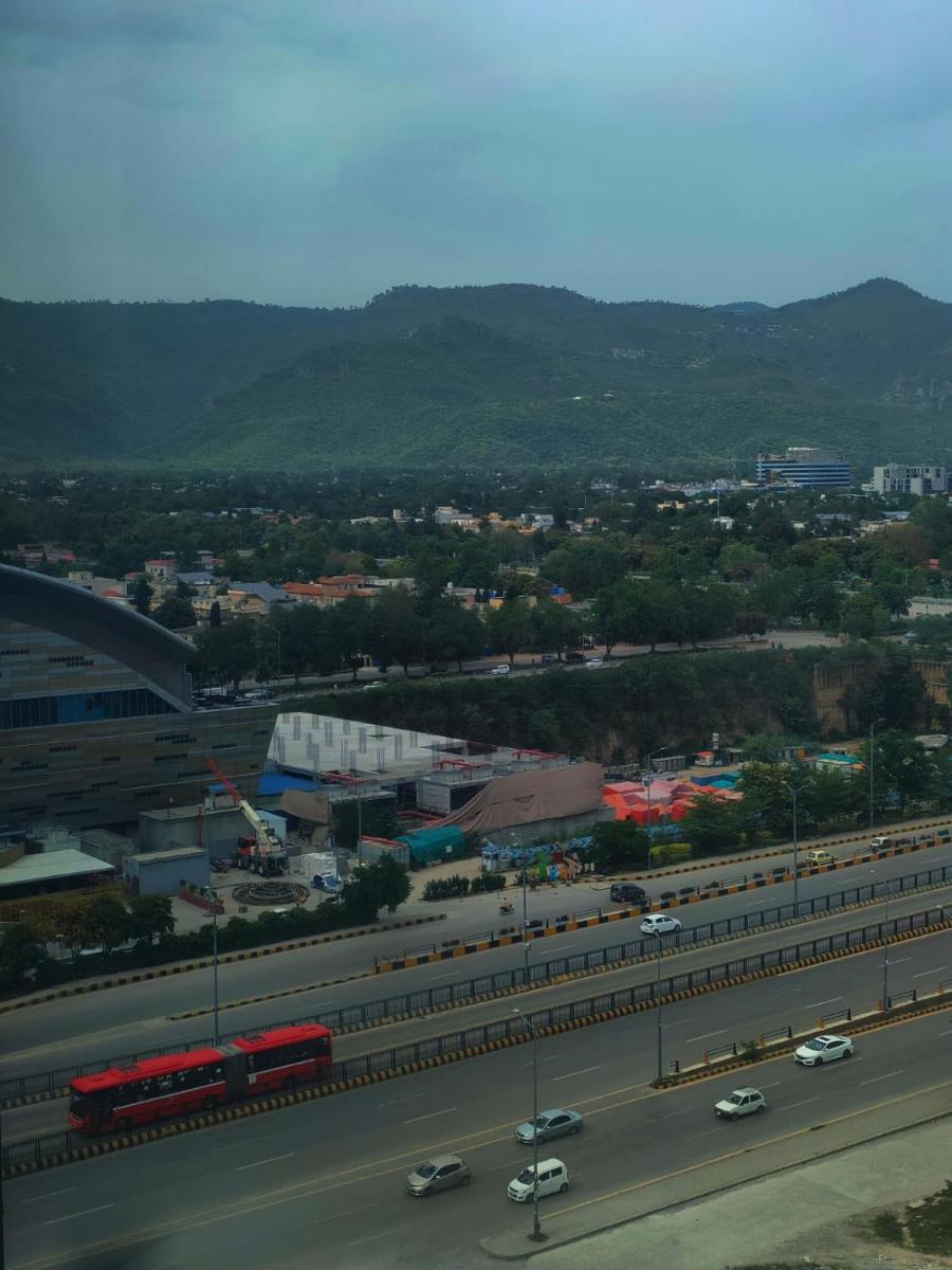 Elysium Luxury Apartments - image 2