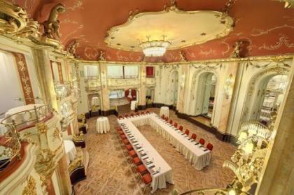 Grand Hotel Bohemia - image 15