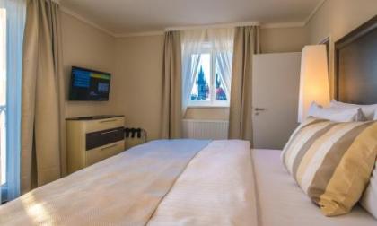 Grand Hotel Bohemia - image 7