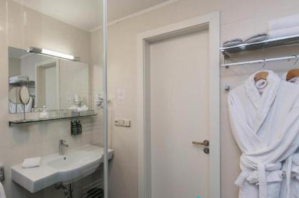 Hotel Klarov - image 8
