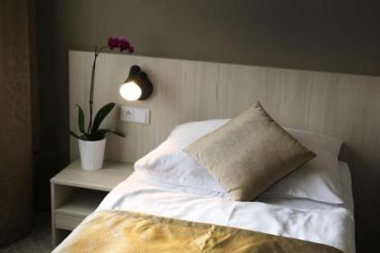 1.Republic Hotel - image 8