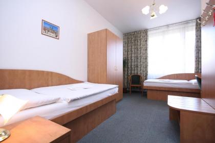 Hotel Legie - image 20
