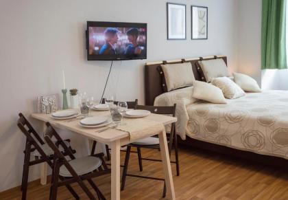 Apartment Krakovska 5 - image 8
