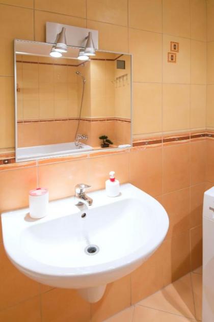 Modern Apartments Opatovická - image 10