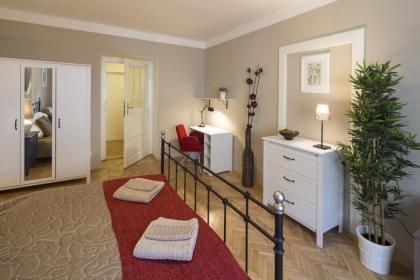 Old Town - Templova Apartments - image 18