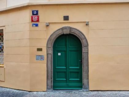 Romantic Studio in Old Town Prague - image 13