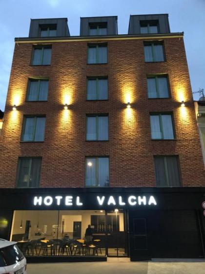 Hotel Valcha - image 1