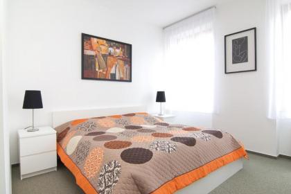 Hotel Valcha - image 15