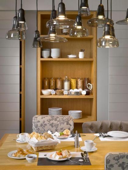 Innside by Melia Prague Old Town - image 12