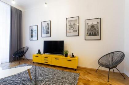 Spacious Apartments near the river - image 11