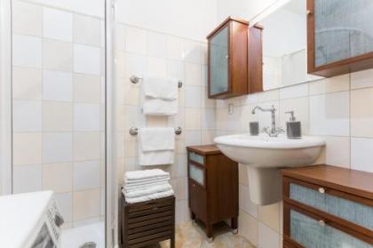 Diamond Riverside Apartment in the Heart of Prague - image 9
