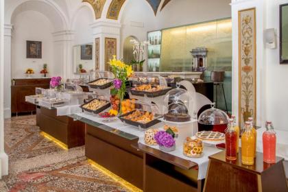 Hotel Art By The Spanish Steps - image 4