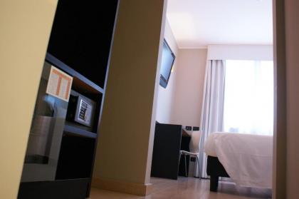 Hotel Aniene - image 17