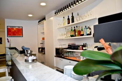 Hotel Aniene - image 2