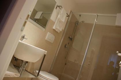 Hotel Aniene - image 8