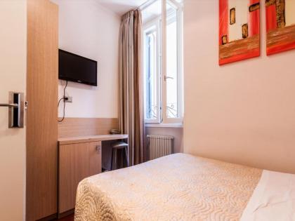 La Piccola Maison - image 15