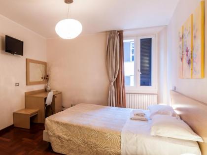 La Piccola Maison - image 16
