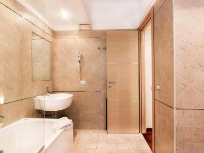 La Piccola Maison - image 3