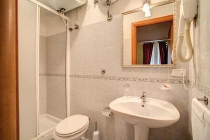 Monti Guest House - Affittacamere - image 13