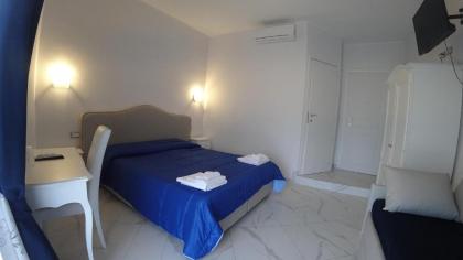 Imperial Rooms Luxury Guest House - image 17