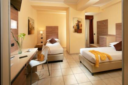 Hotel Domidea - image 14