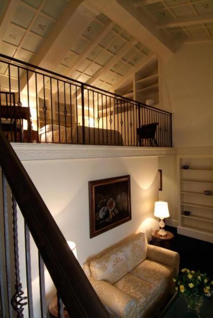 Grand Hotel Plaza (Pet-friendly) - image 11