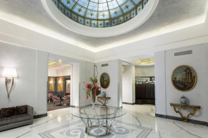 Artemide Hotel - image 5