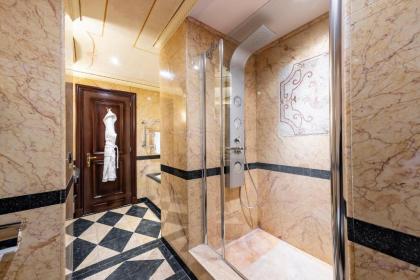 River Chateau Hotel - image 18