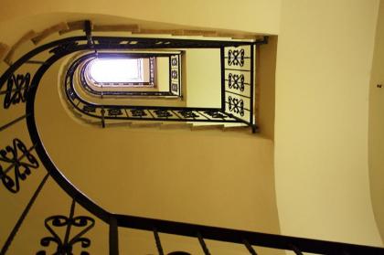 The Bailey's Hotel - image 9