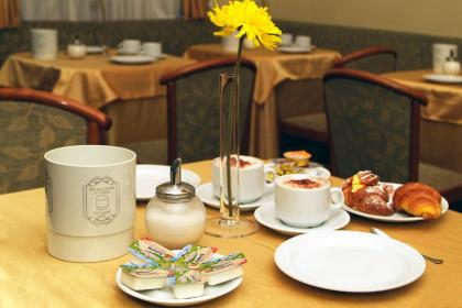 Hotel Argentina - image 2