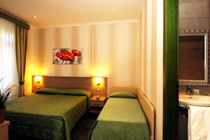 Hotel Argentina - image 20
