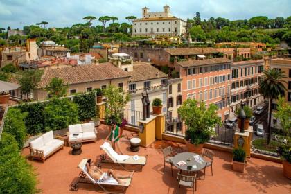 The Inn at the Spanish Steps - image 2