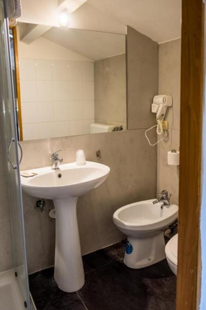 Hotel Casale dei Massimi - image 2