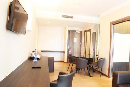 Warmthotel - image 16