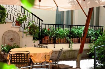 Hotel Royal Court - image 5